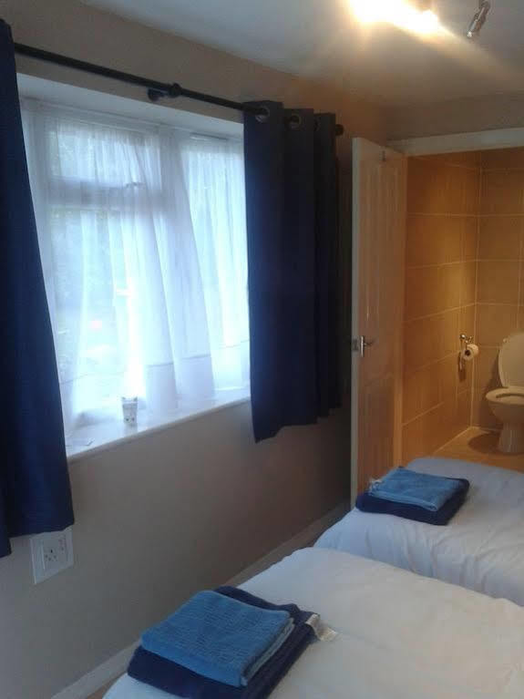 Grandwood House Lodges Chichester Eksteriør bilde